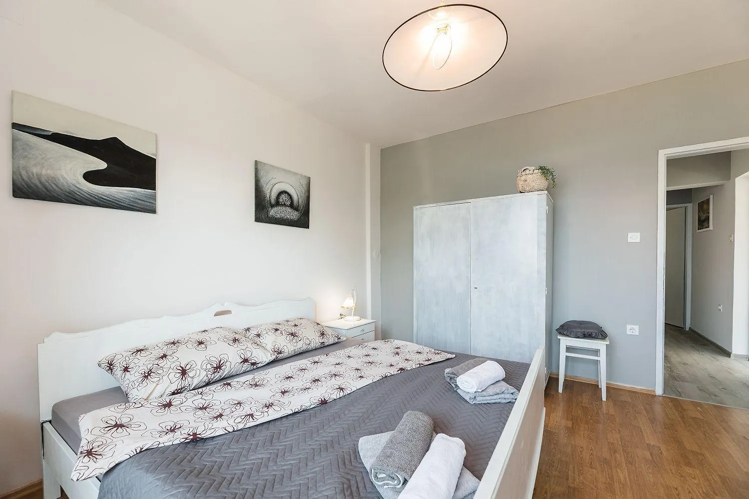 Reizendes Apartment Mit Meerblick, Privater Terrasse, Sonnenschutz, Waschmaschine Crikvenica
